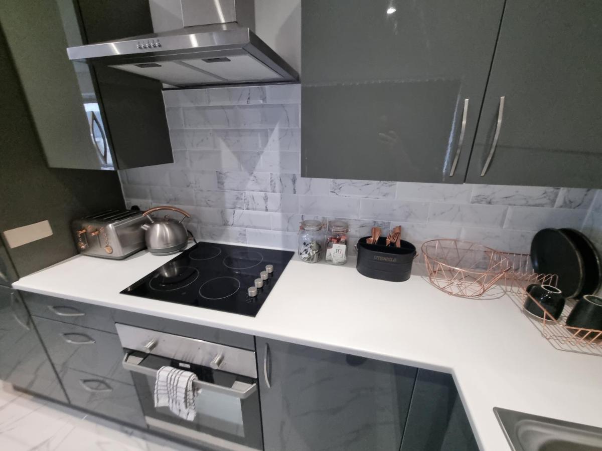 Mna Superior Apartments แบรดฟอร์ด ภายนอก รูปภาพ