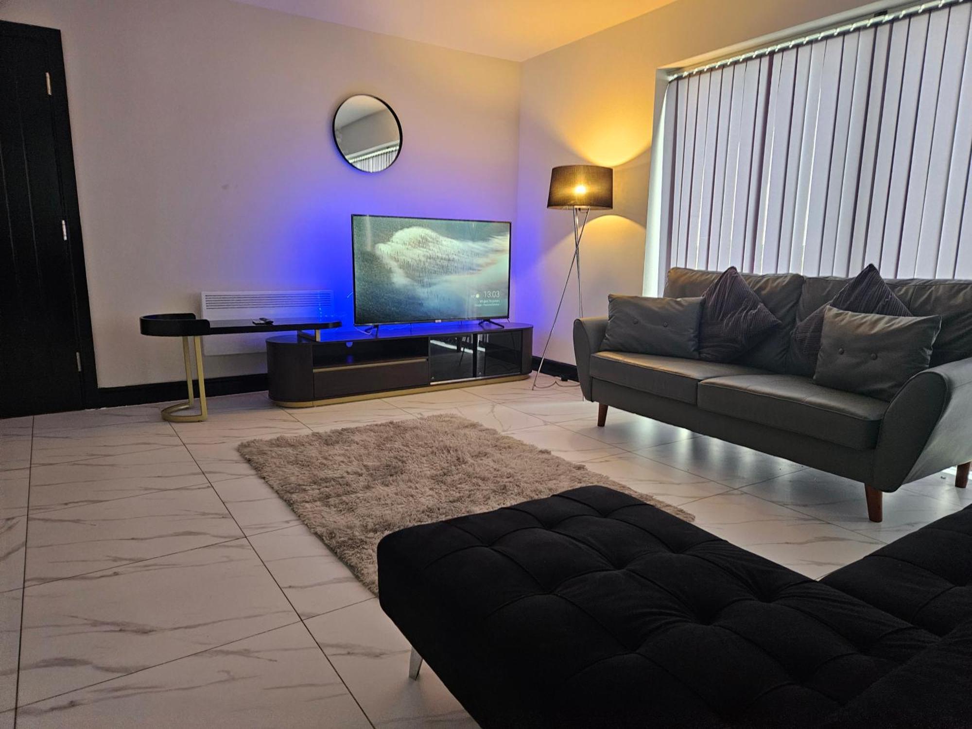 Mna Superior Apartments แบรดฟอร์ด ภายนอก รูปภาพ